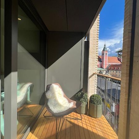 Castle View Luxury Suite Ljubljana Bagian luar foto